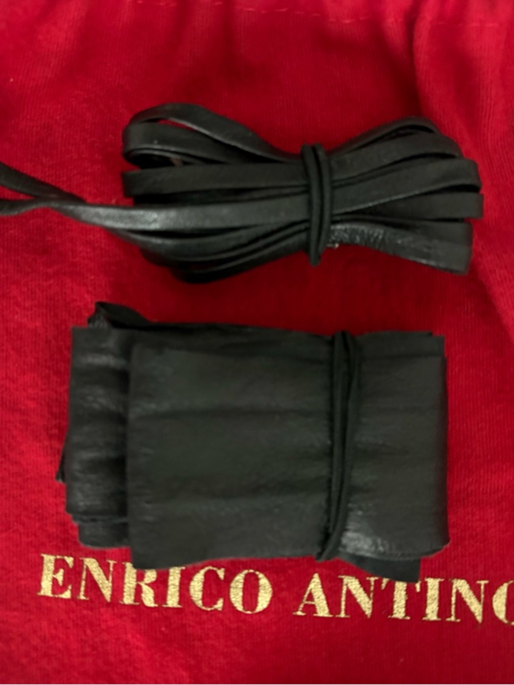 Vintage Enrico Antinori Black Leather strapped Heels - Picture 5 of 16